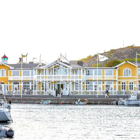 Lysekil City Rooms & Suites Экстерьер фото